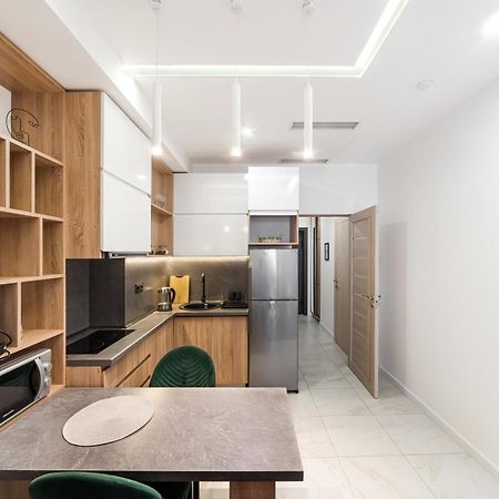Danube Apartment By Downtown Inn Yerevan Bagian luar foto